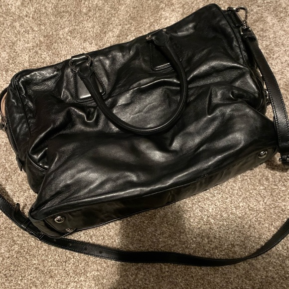 Prada handbag - Picture 1 of 4